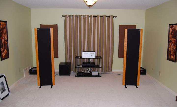 Maggie 1.5's with Jolida JD1000a amp, Keces DA131 II DAC, Onkyo 7030 CD Player. A lot of acoustic treatment outside the image area taming room ringing issues. Room is 27 x 14 x 8.