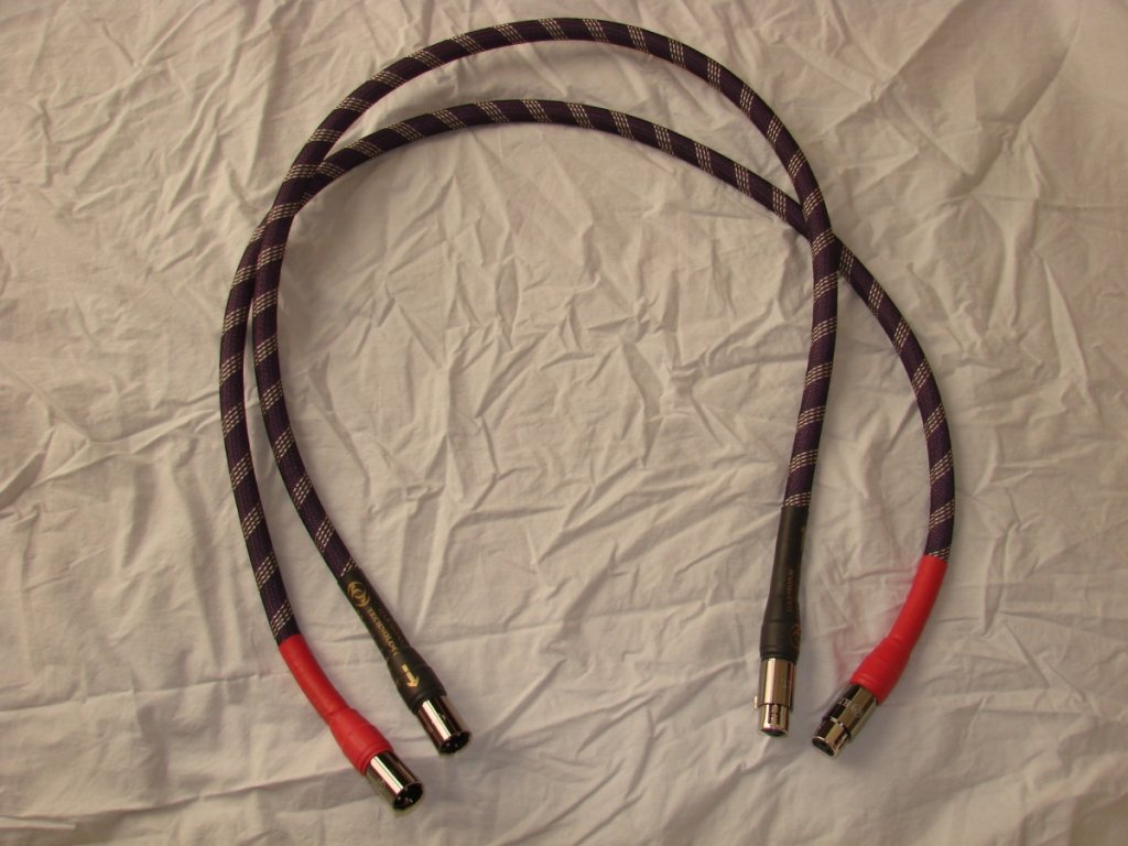 Harmonic Technology Magic Link II