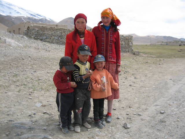 Karakoram highway Villagers