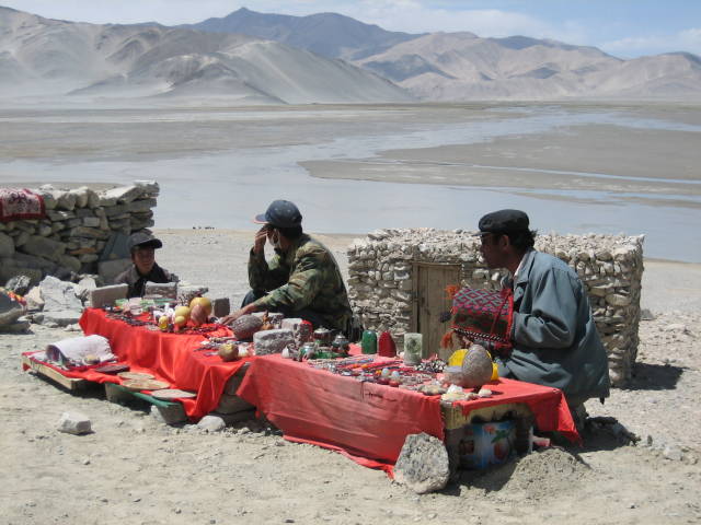 Karakoram highway Traders