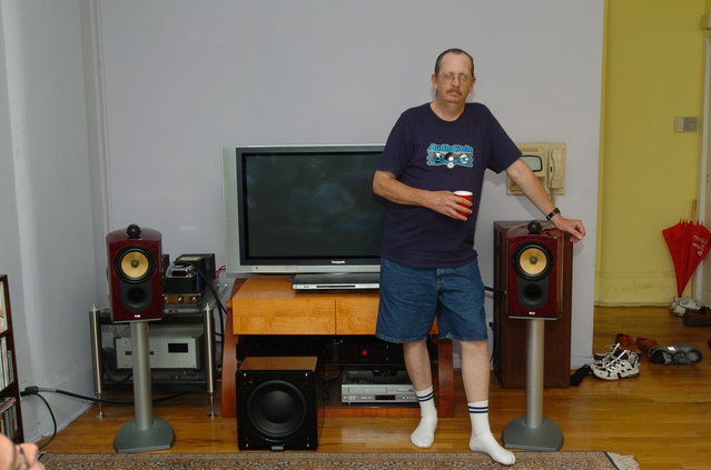Lonewolfny 42 next to the B&W speaker