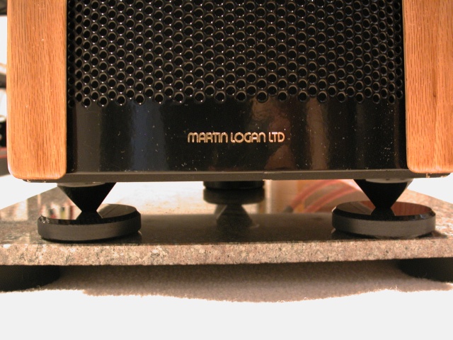 Granite speaker platform with BDR cones and pucks