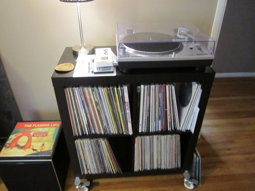 Audio Technica ATLP-120 (secondary) and Wax
