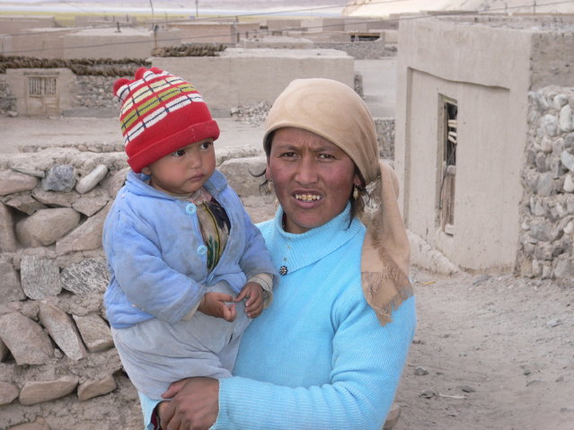 A Karakoram highway Villager & her kid