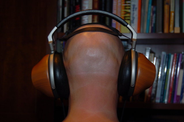 Sony MZR-R10 being worn by our friend