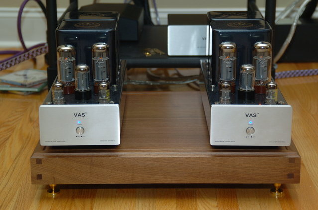 VAS Monoblock