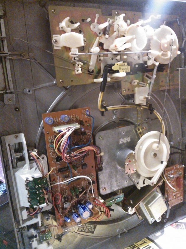 JVC QL-F6 innards