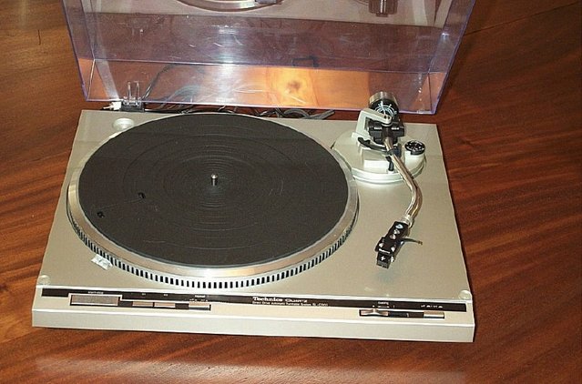 Technics from the craigslist