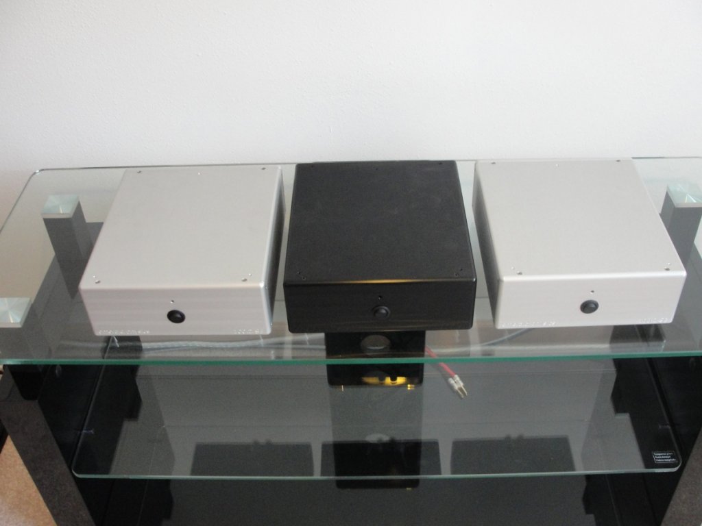Emerald Physics 100.2 SE Amplifiers 