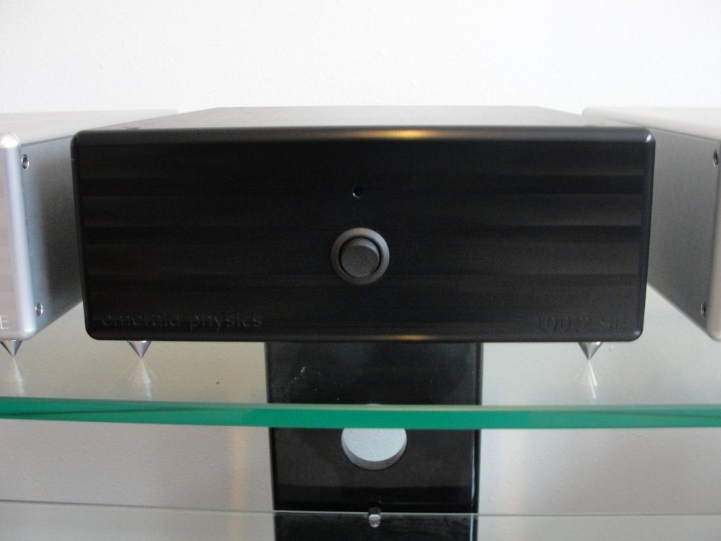 Emerald Physics 100.2 SE Amplifiers 