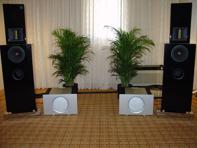 Ascendo speakers w/ Behold gear