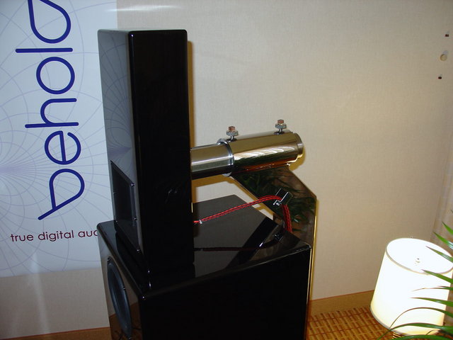 Ascendo speakers