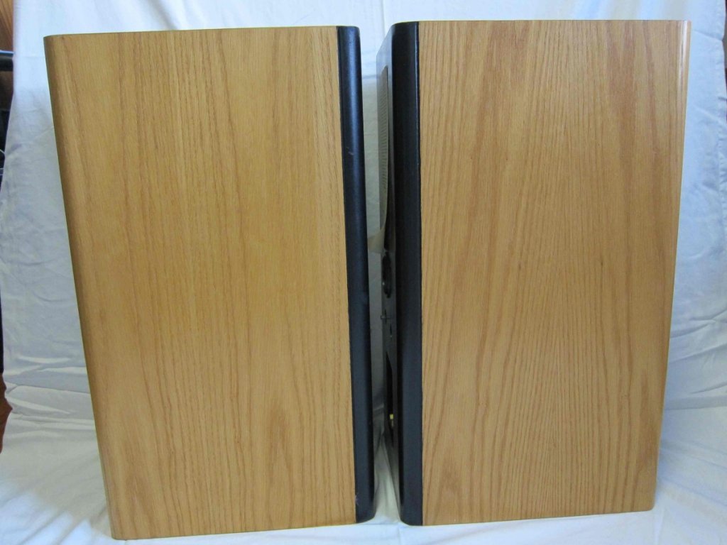 VMPS 626R FST Right side