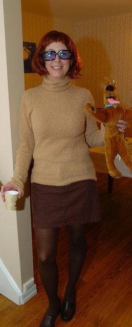 Maria dressed up