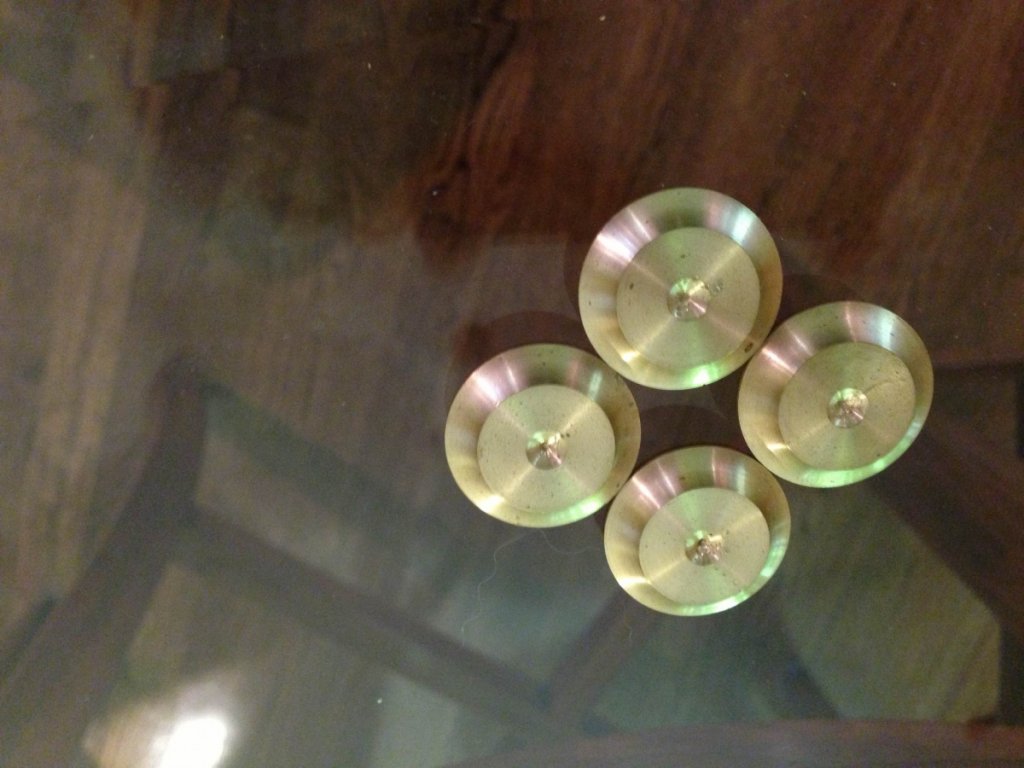Selling 8 Starsound Technology Audiopoints. 4 pictured here.
