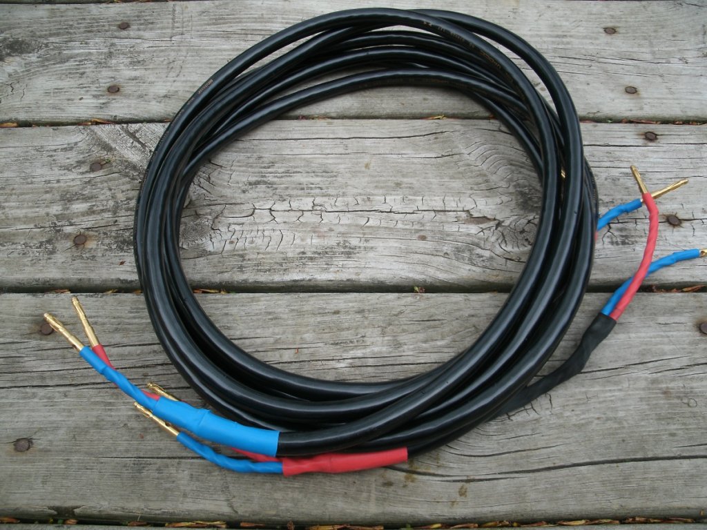 speaker cables 