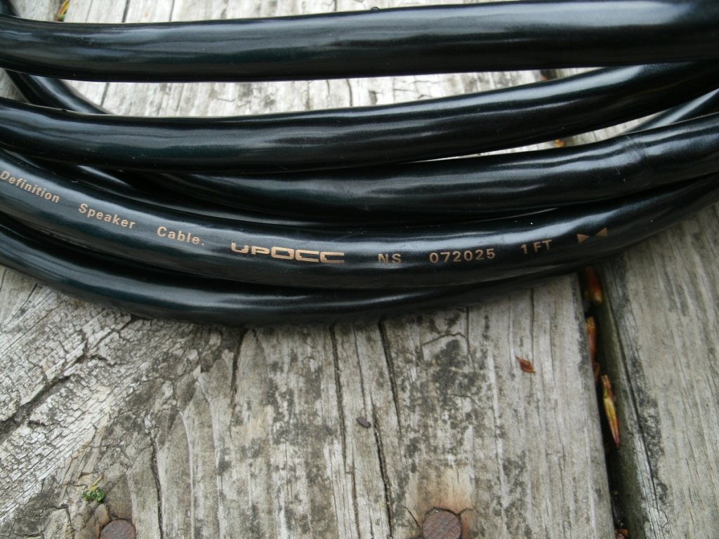 speaker cables 