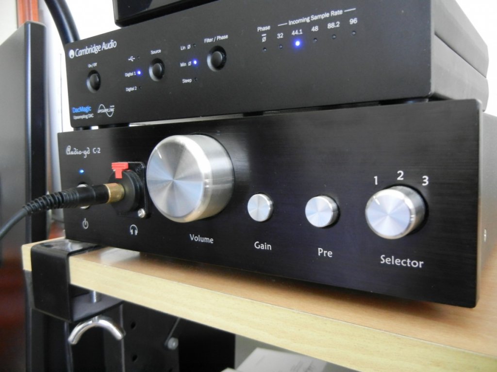 Audio-gd C-2 