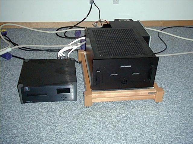 Black is beautiful. Wadia 860X and VT-200.