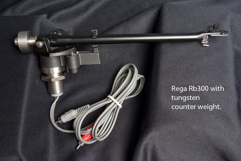 Rega RB300