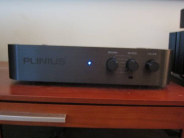 Plinius 9100Front Blurry Small