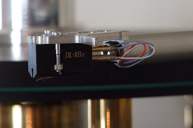 Denon DL 103R cartridge