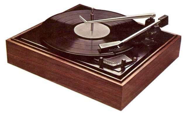 Garrard 40 MKII turntable