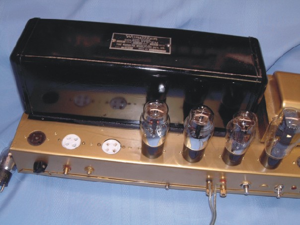 Amp 8 - replaced the two type 30 sockets with new plastic type socketsin botth amps