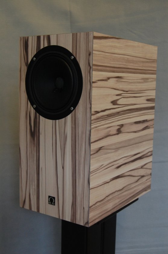 omega speaker systems rs7 44