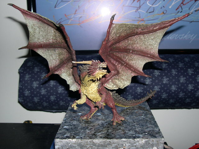 Mpingo Tuning Dragon - he adds enormous space and holographic imaging to the sound - a new focal point in my listening room (just kidding)