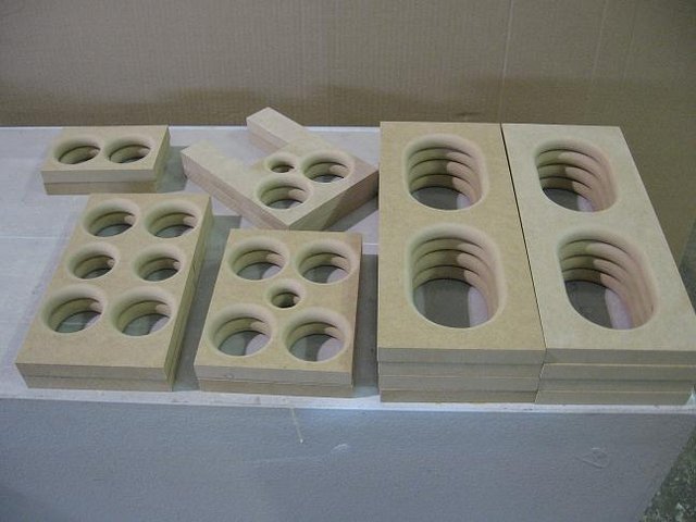 RAW Acoustics HT 8 - HT 8 braces, all holes rounded over.
