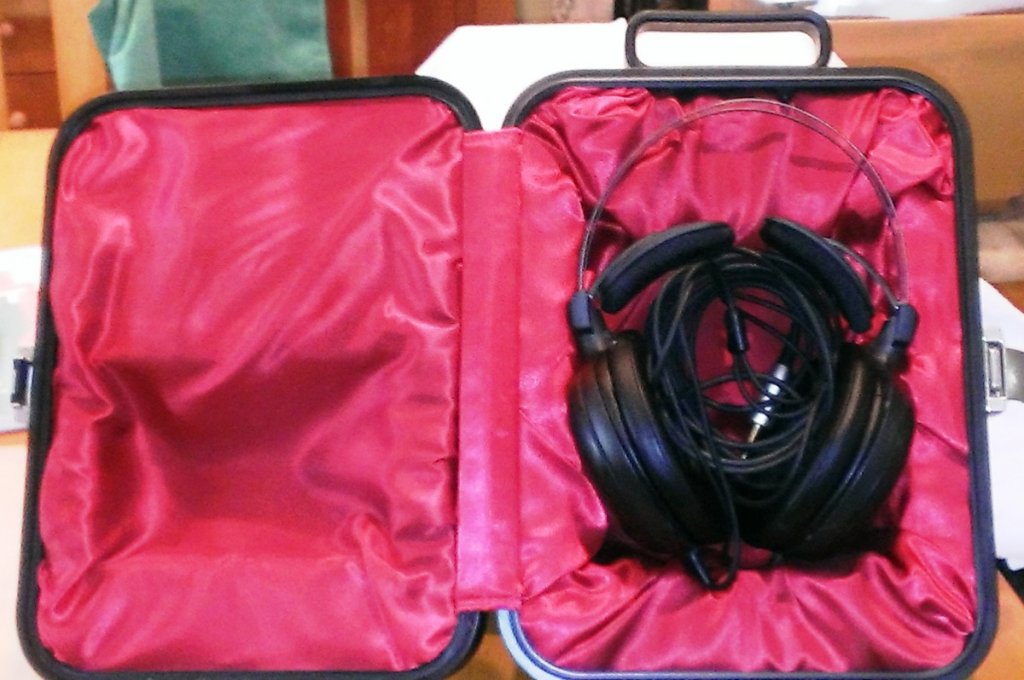 W5000s in case