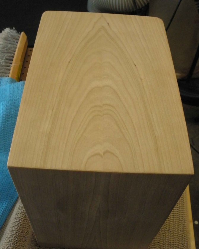 N-1X-2-Top-Veneer-trimmed