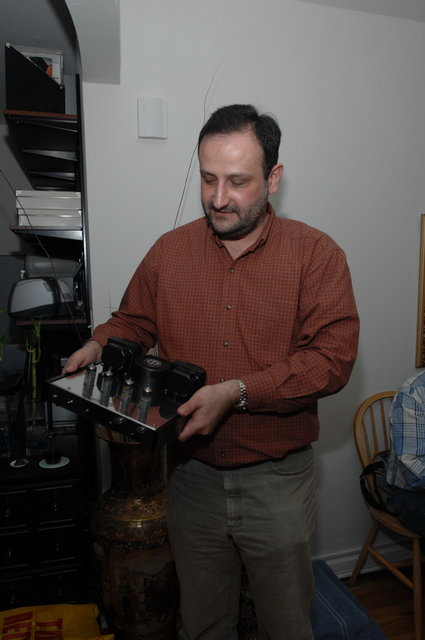 Vista Audio - Boris holding his SE amp