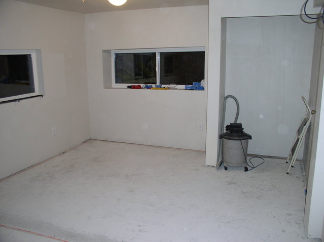 Right rear corner