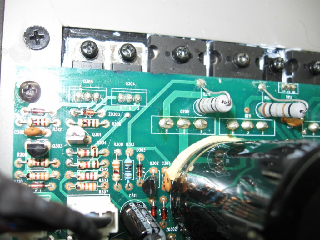 C) all small caps to be replaced.
ZD 303; 22v, ZD 304: 40v,D 203: 8v, D305: 15v.