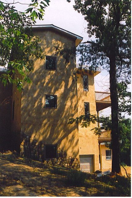 strawbale - Frances' Strawbale home overlooking the Tennessee River and downtown Chattanooga