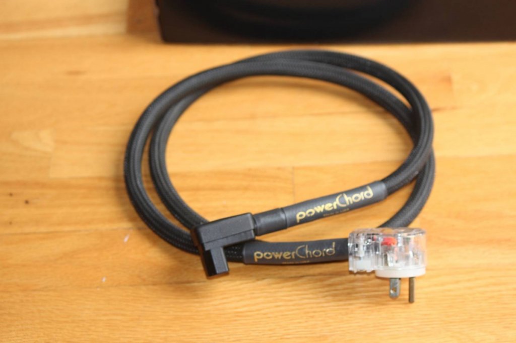 powercord 5ft rightangle 1 (1600 x 1200)