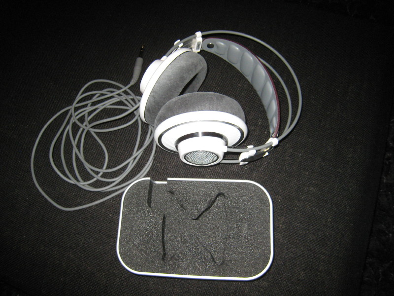 Headphones and Stand