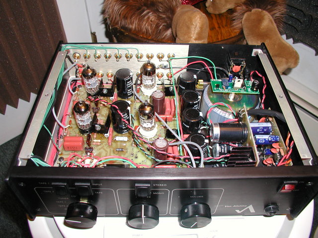 AVA T7