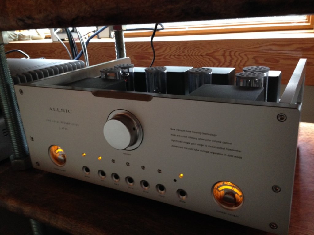 Allnic L4000 Linestage with large upgraded transformers (aka L3000)