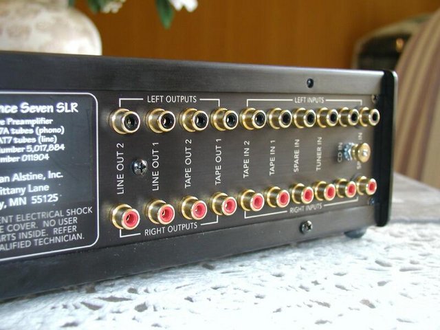 AVA T7
