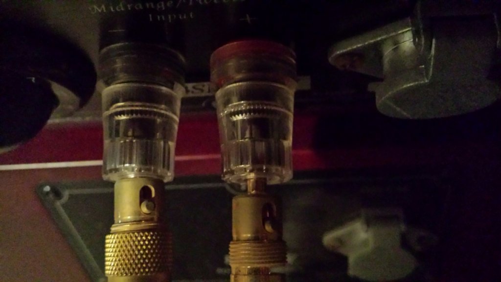 VS Binding Post
