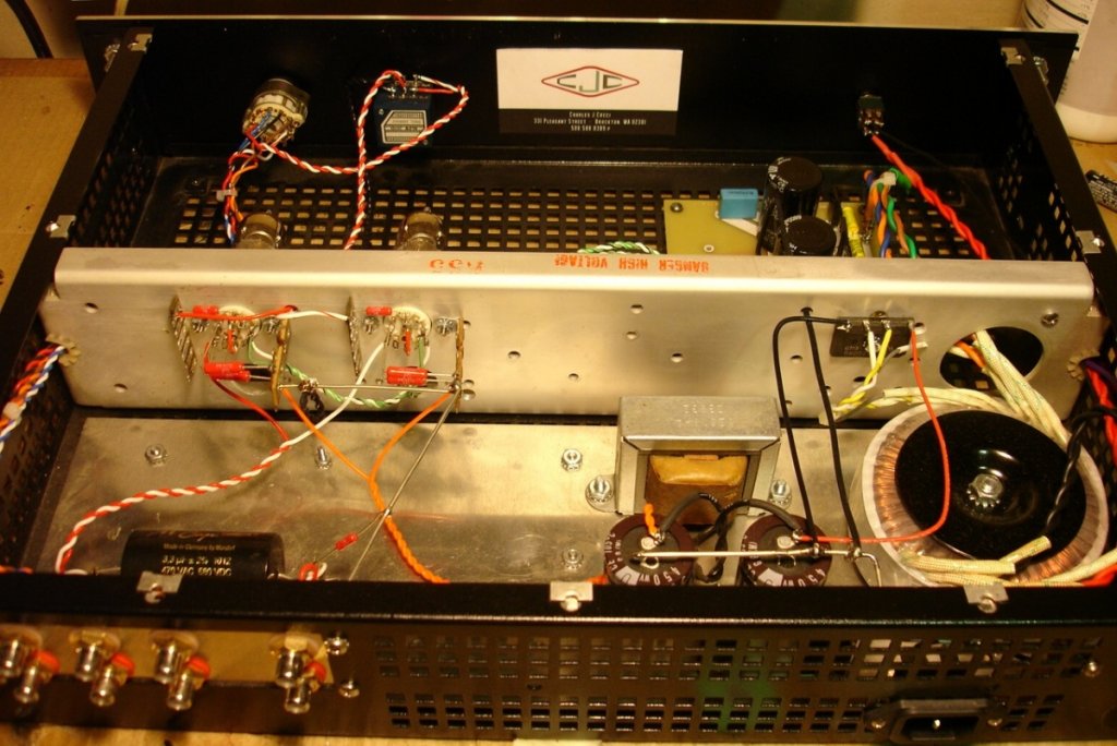 12B 4-One Chassis Preamp--04