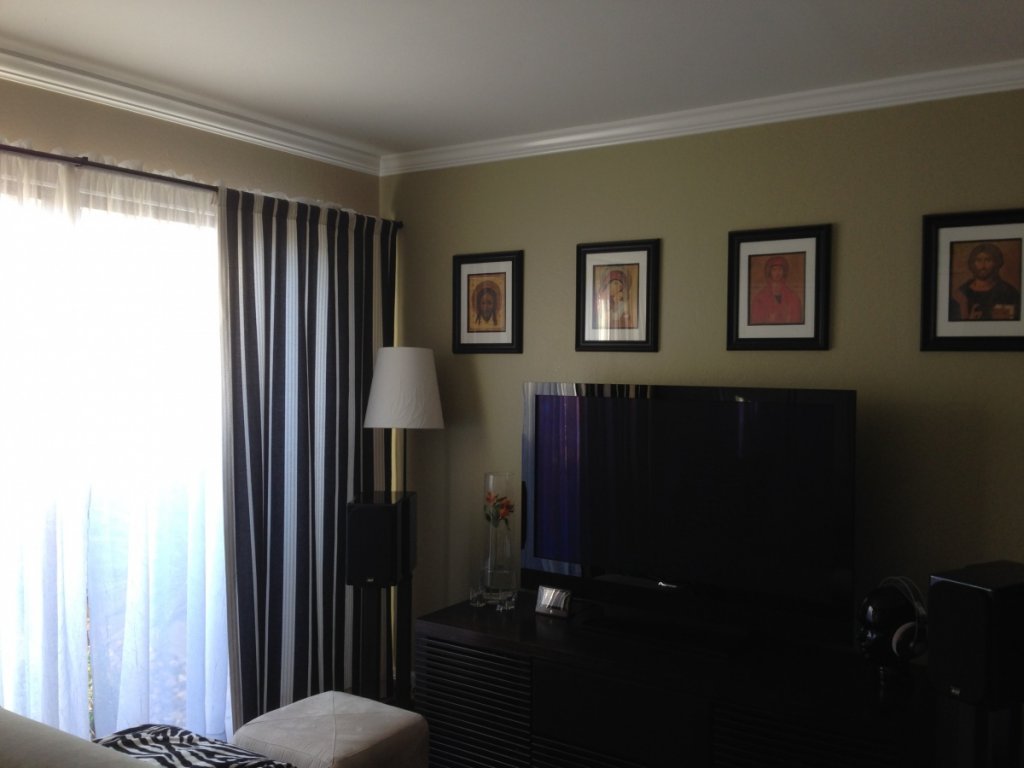 Room; left front