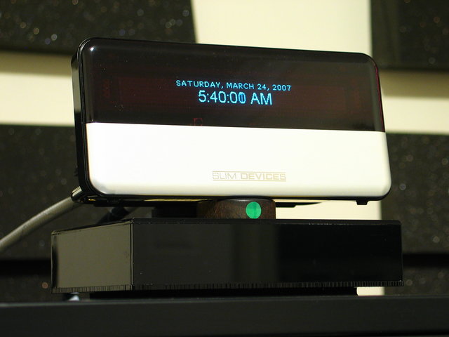 Bolder modified SB3 (digital) with Bybee Silver Slipstream Purifier - Shun Mook Mpingo under the unit.