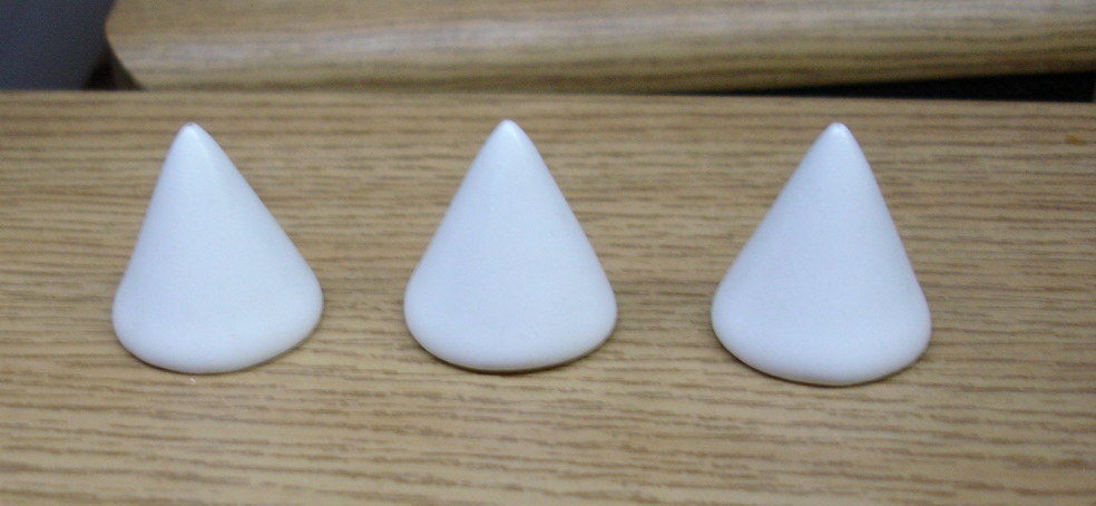 Ceramic Cones-1H-1D--01