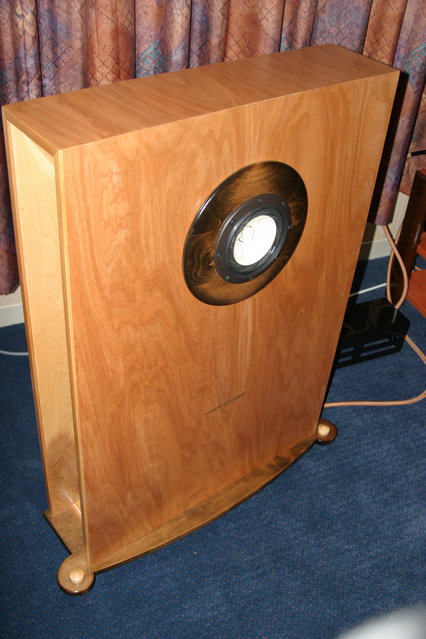 Venus HiFi Room - Cain & Cain W3 (Walla Walla Wall of Sound) showing horn opening on the side.