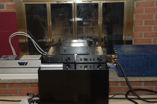 Stello amp, preamp and dac