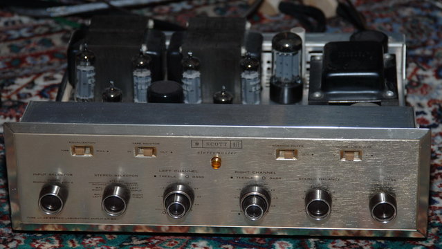 Uncle Rich's restored Scott Integrated receiver